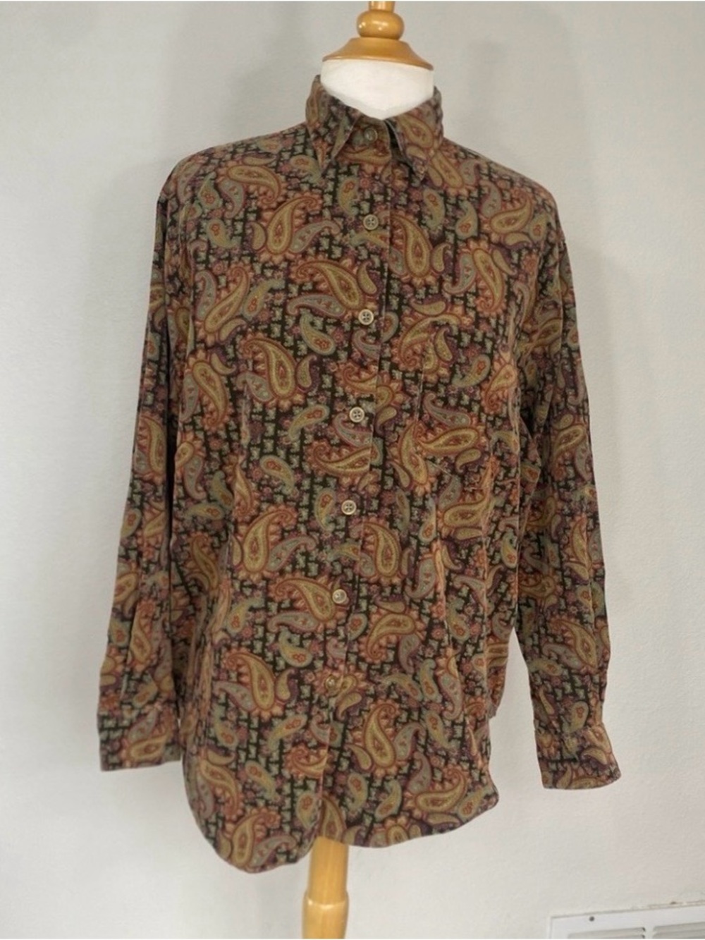 Vintage Banana Republic Womens Corduroy Paisley 100% Cotton Button Shirt Size L